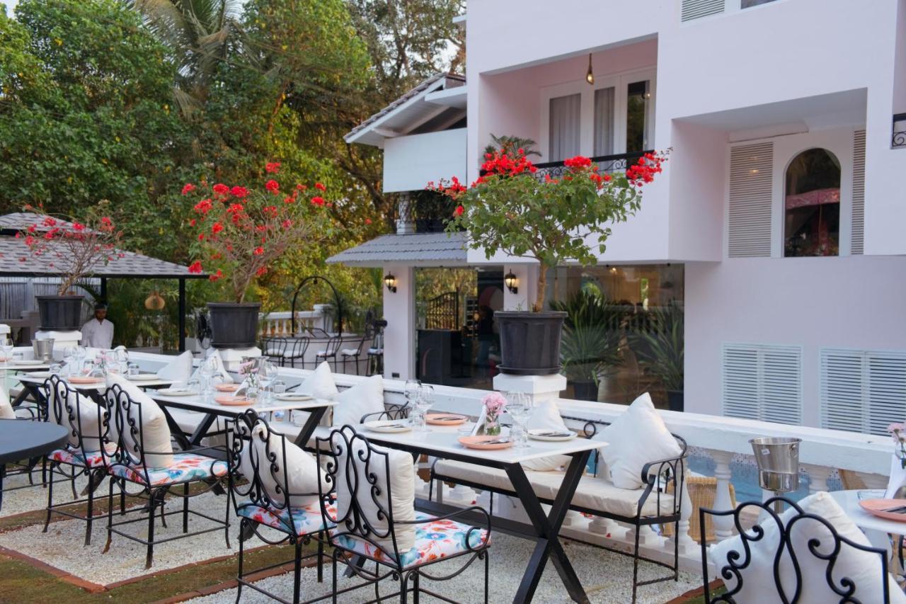 Mademoiselle Boutique Resort And Cafe Vagator Exterior photo